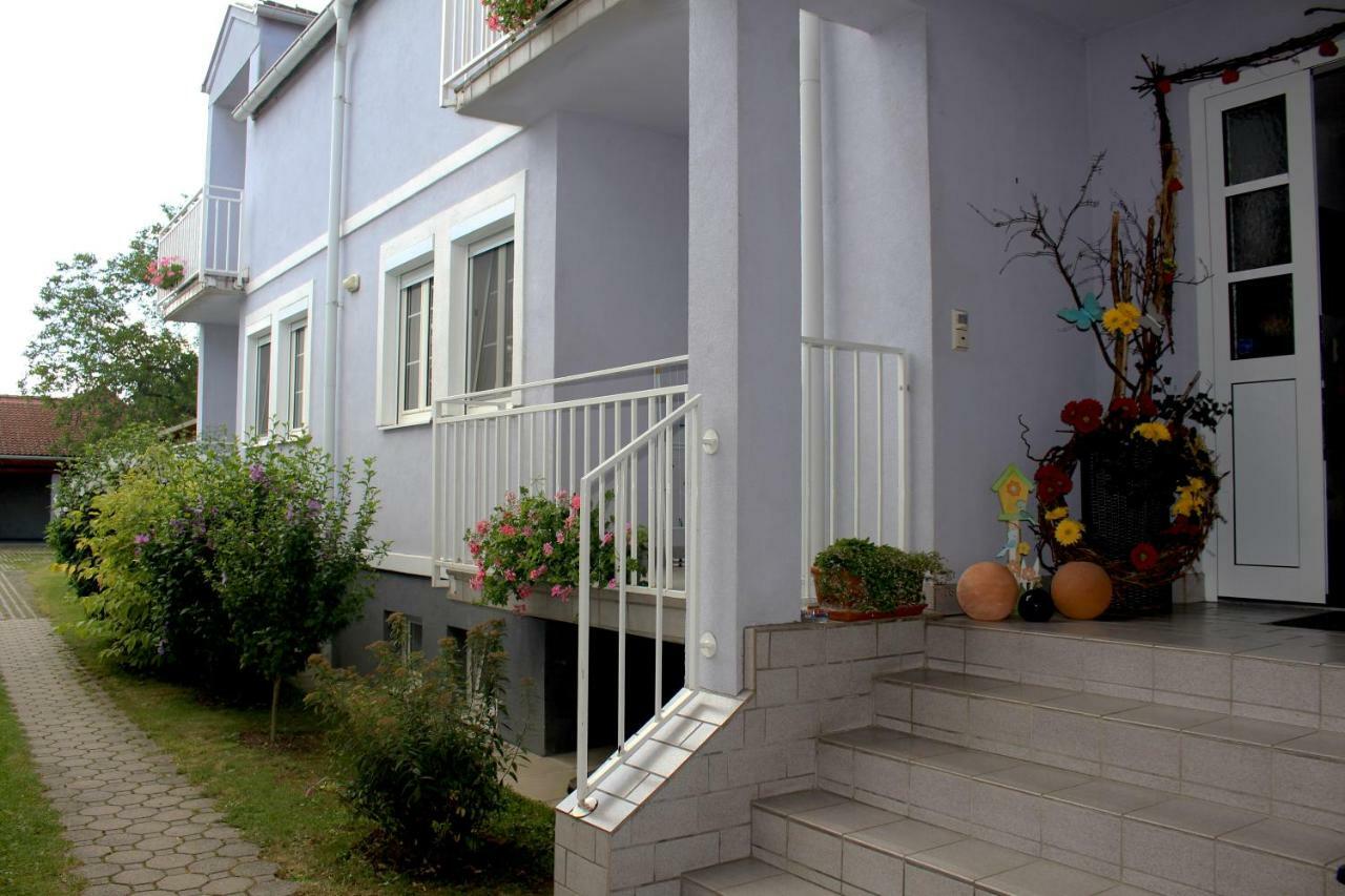 Appartement Berni Strebersdorf Exterior foto